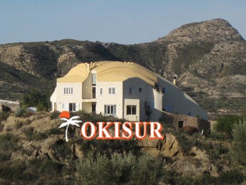 7 soveværelse Villa til salg i Carboneras med garage - € 620.000 (Ref: 8140918)