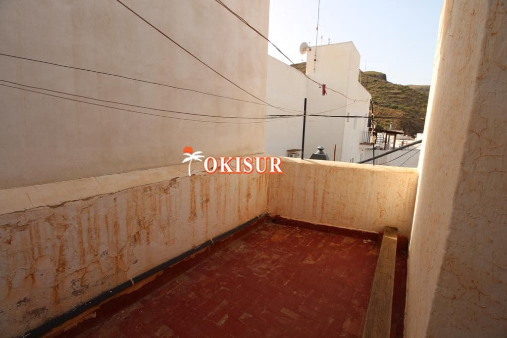 Casa de 5 habitaciones en Mojácar en venta - 129.000 € (Ref: 8255952)