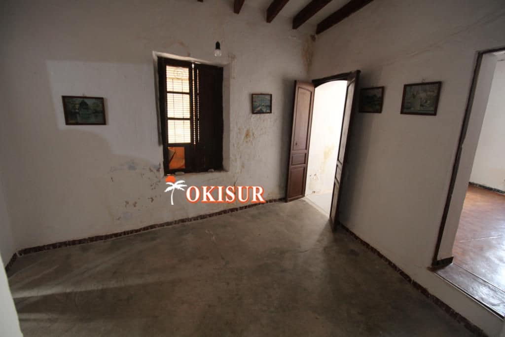 Casa de 5 habitaciones en Mojácar en venta - 129.000 € (Ref: 8255952)