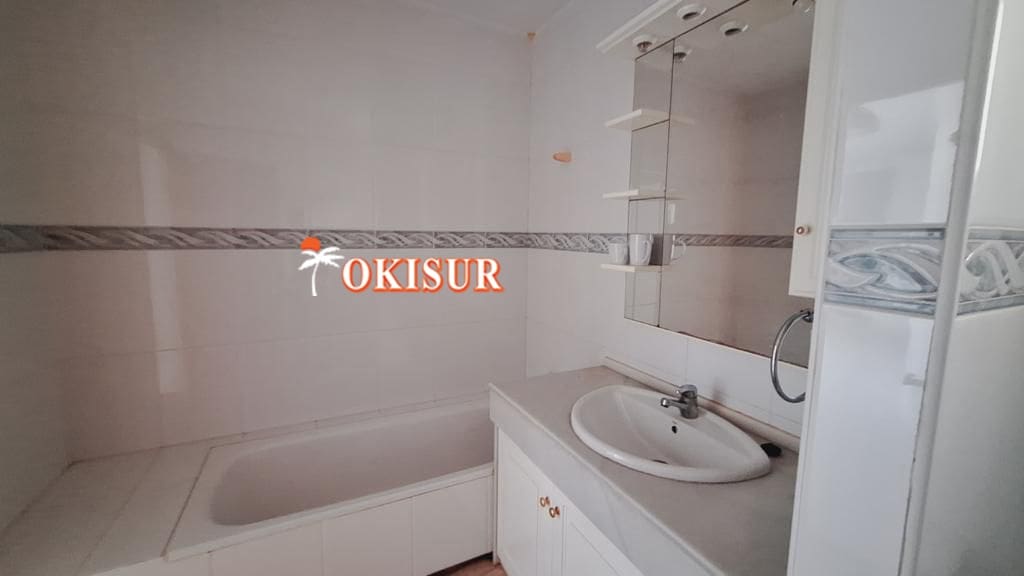 4 bedroom Villa for sale in Mojacar with garage - € 549,000 (Ref: 8766708)