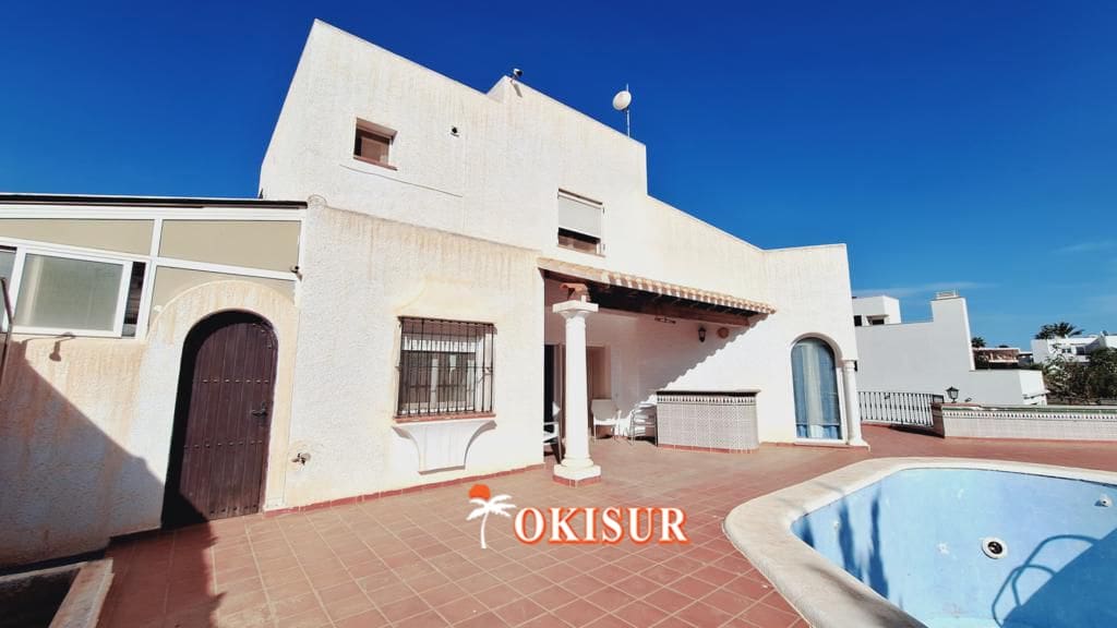 4 bedroom Villa for sale in Mojacar with garage - € 549,000 (Ref: 8766708)