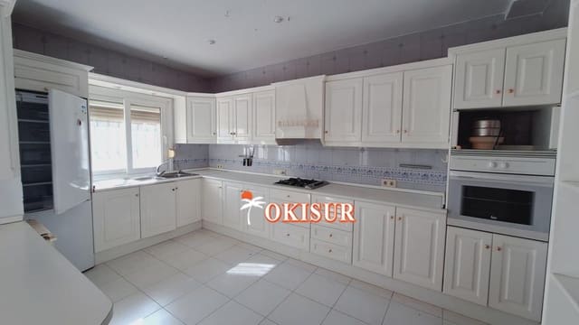 4 bedroom Villa for sale in Mojácar with garage - € 549,000 (Ref: 8766708)