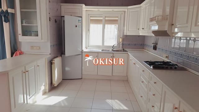 4 bedroom Villa for sale in Mojácar with garage - € 549,000 (Ref: 8766708)