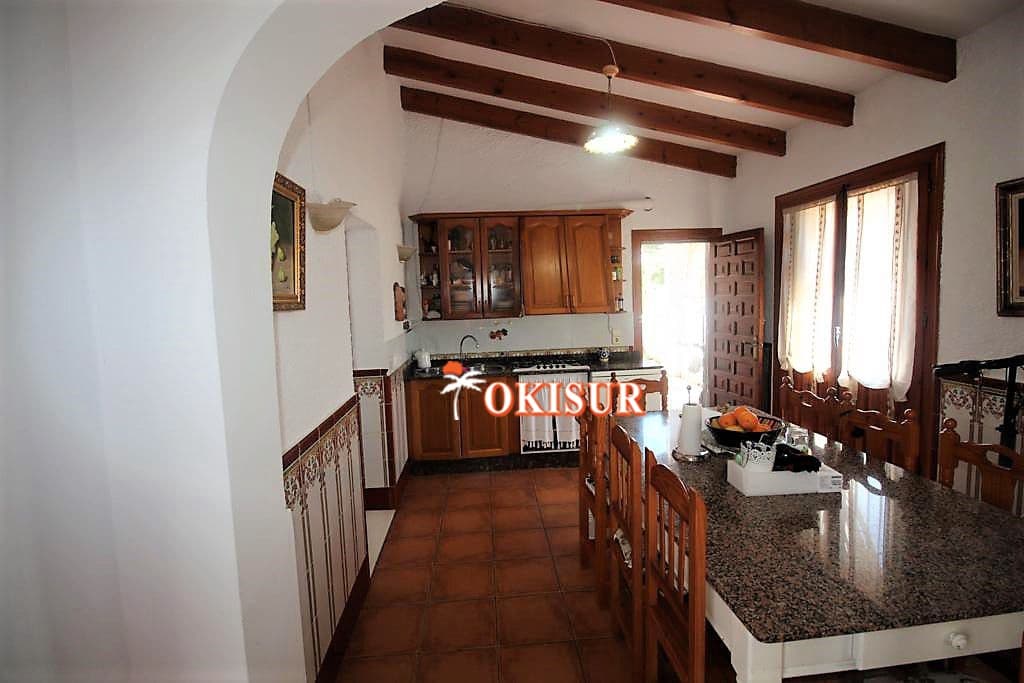 5 bedroom Villa for sale in Mojacar - € 450,000 (Ref: 8916874)