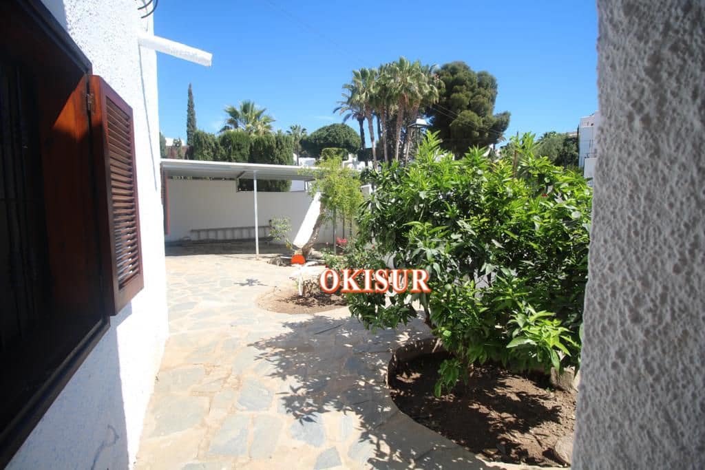 5 bedroom Villa for sale in Mojacar - € 450,000 (Ref: 8916874)