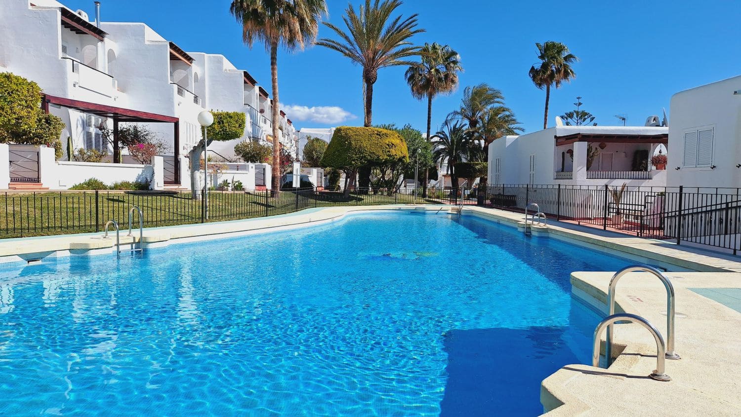2 slaapkamer Appartement te koop in Mojacar - € 269.000 (Ref: 8939493)