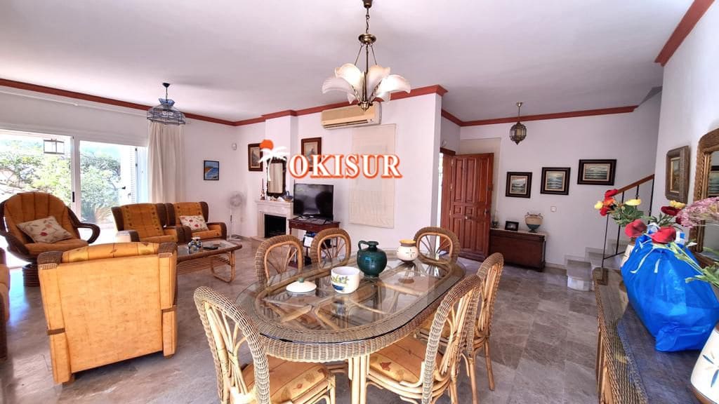 4 soveværelse Villa til salg i Mojacar med garage - € 525.000 (Ref: 8960532)