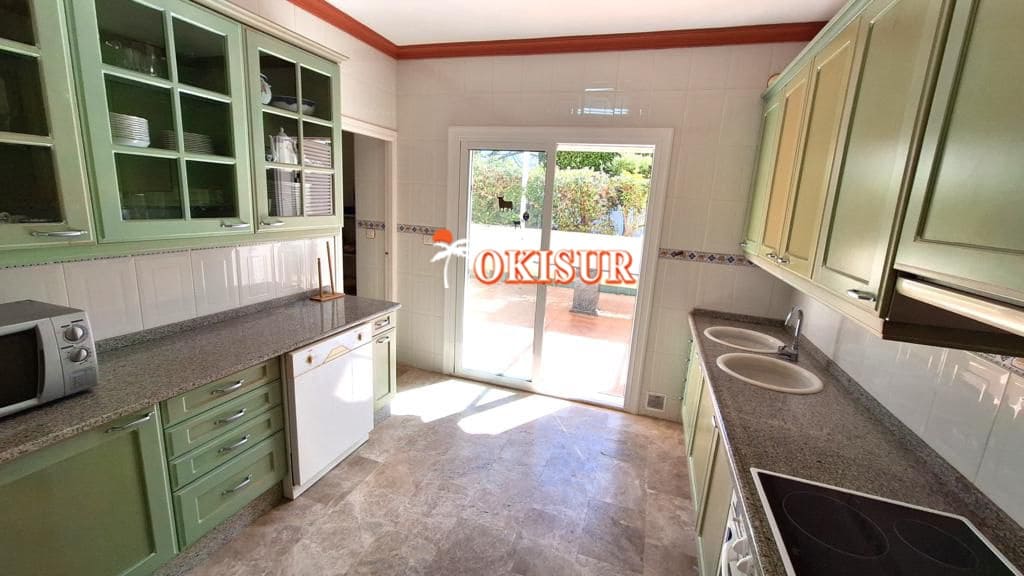 4 soveværelse Villa til salg i Mojacar med garage - € 525.000 (Ref: 8960532)