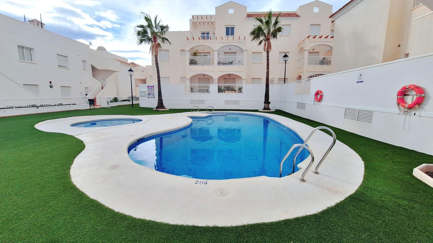 3 bedroom Apartment for sale in La Marina de la Torre with pool - € 179,999 (Ref: 9591097)