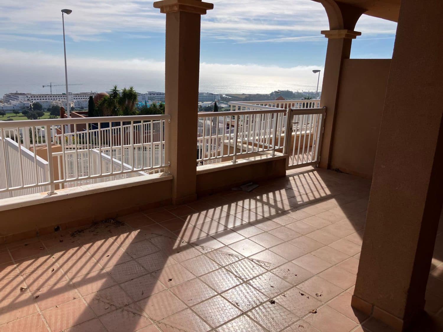Apartamento de 2 habitaciones en La Marina de la Torre en venta con piscina garaje - 169.900 € (Ref: 9619148)