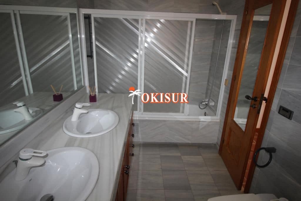 4 soveværelse Villa til salg i Mojacar med swimmingpool garage - € 450.000 (Ref: 9655859)