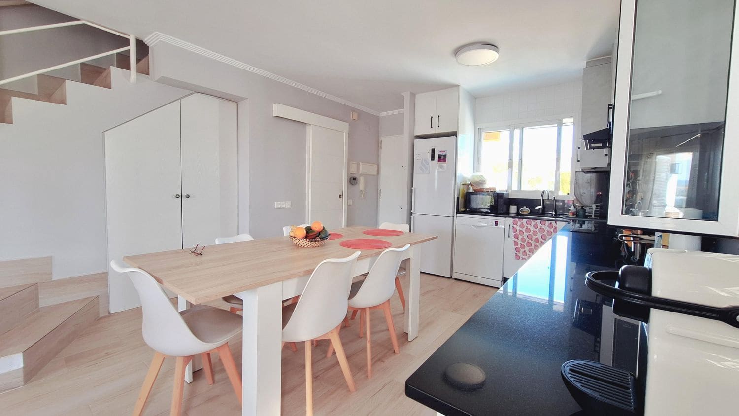 3 soveværelse Lejlighed til salg i Mojacar med swimmingpool - € 399.000 (Ref: 9701484)