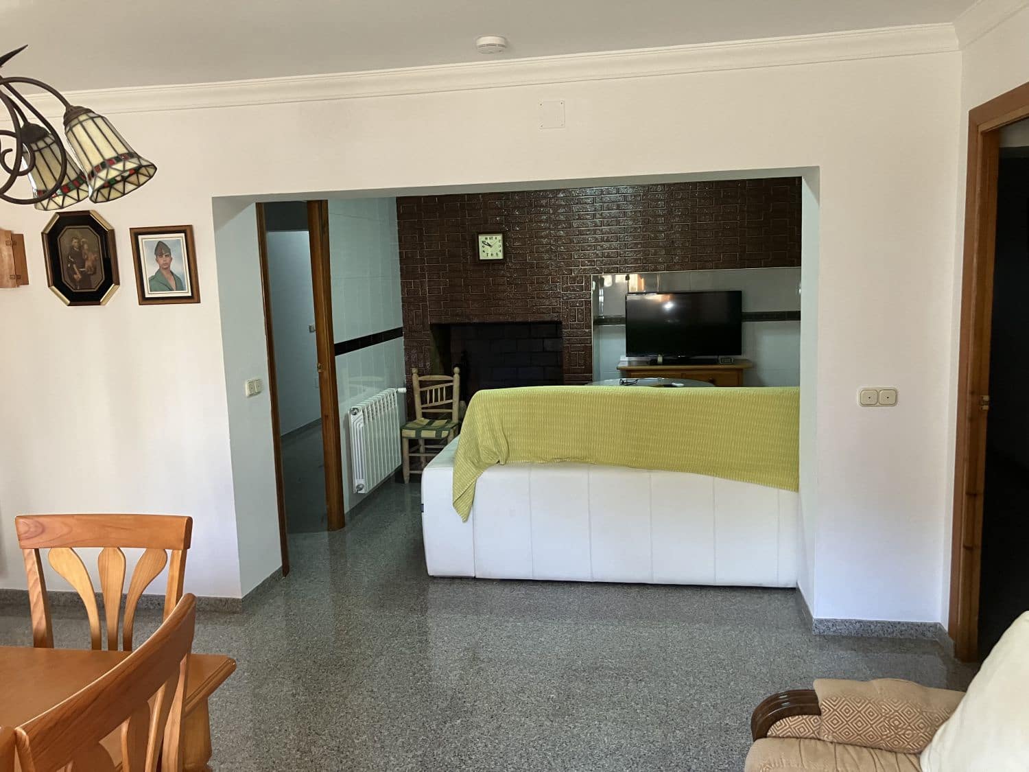 5 bedroom Townhouse for sale in Oria with garage - € 290,000 (Ref: 9915457)