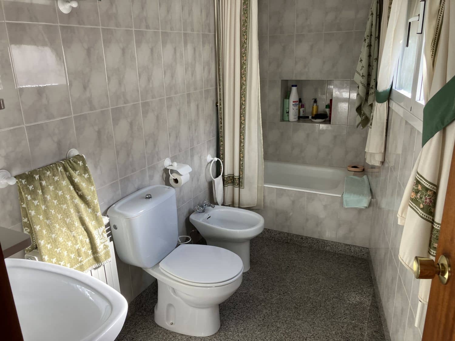 5 bedroom Townhouse for sale in Oria with garage - € 290,000 (Ref: 9915457)