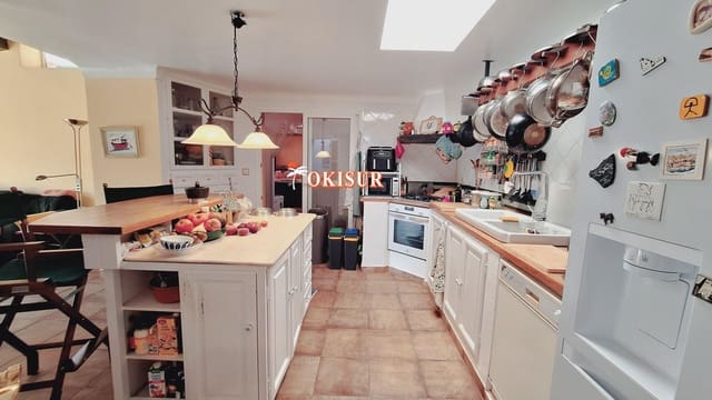 3 soverom Villa til salgs i Mojácar med svømmebasseng garasje - € 690 000 (Ref: 9949383)