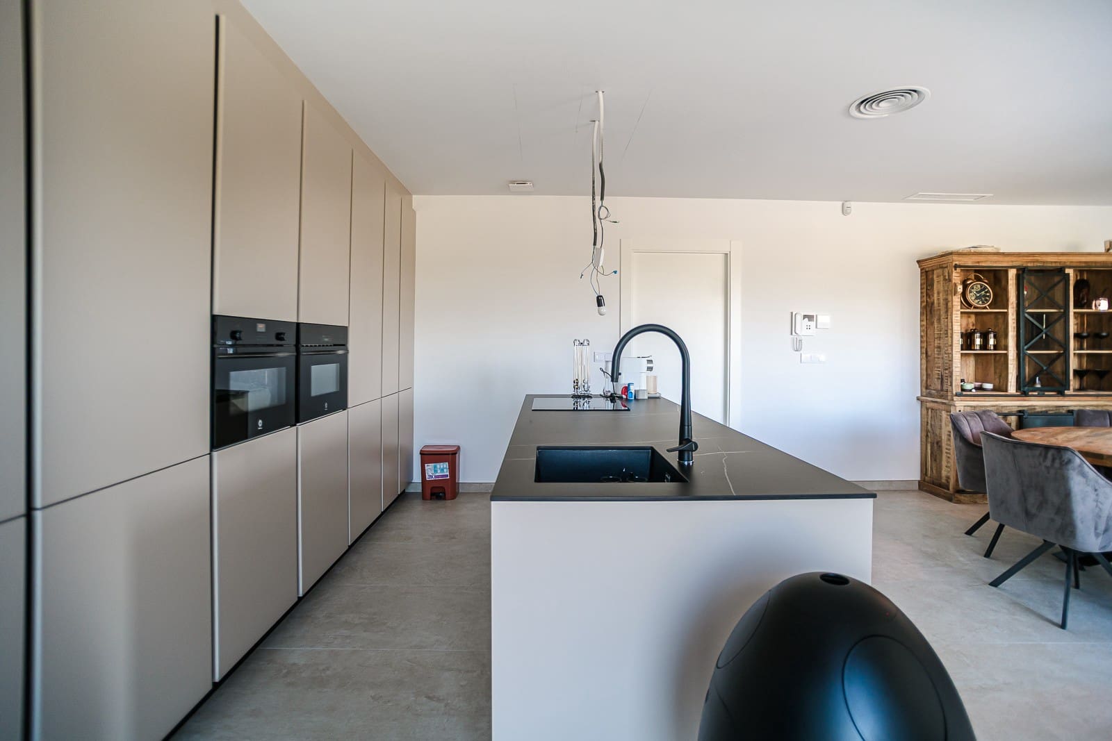 3 soveværelse Villa til salg i Aspe med swimmingpool - € 547.000 (Ref: 10016691)