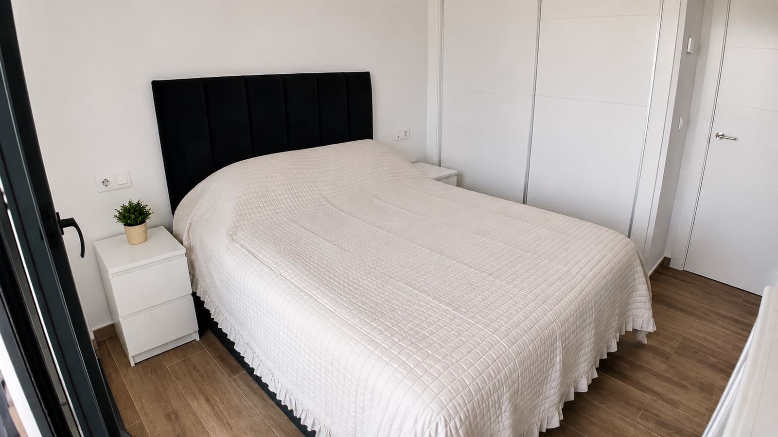 3 makuuhuone Kattohuoneisto myytävänä paikassa Villamartin mukana uima-altaan - 385 000 € (Ref: 10031271)
