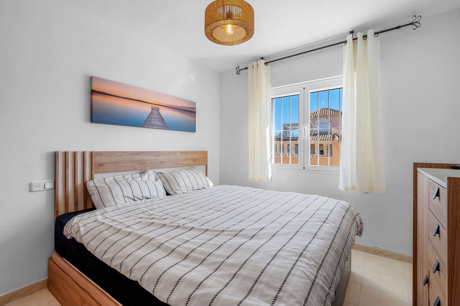 Apartamento de 2 habitaciones en Torrevieja en venta - 179.000 € (Ref: 10035732)