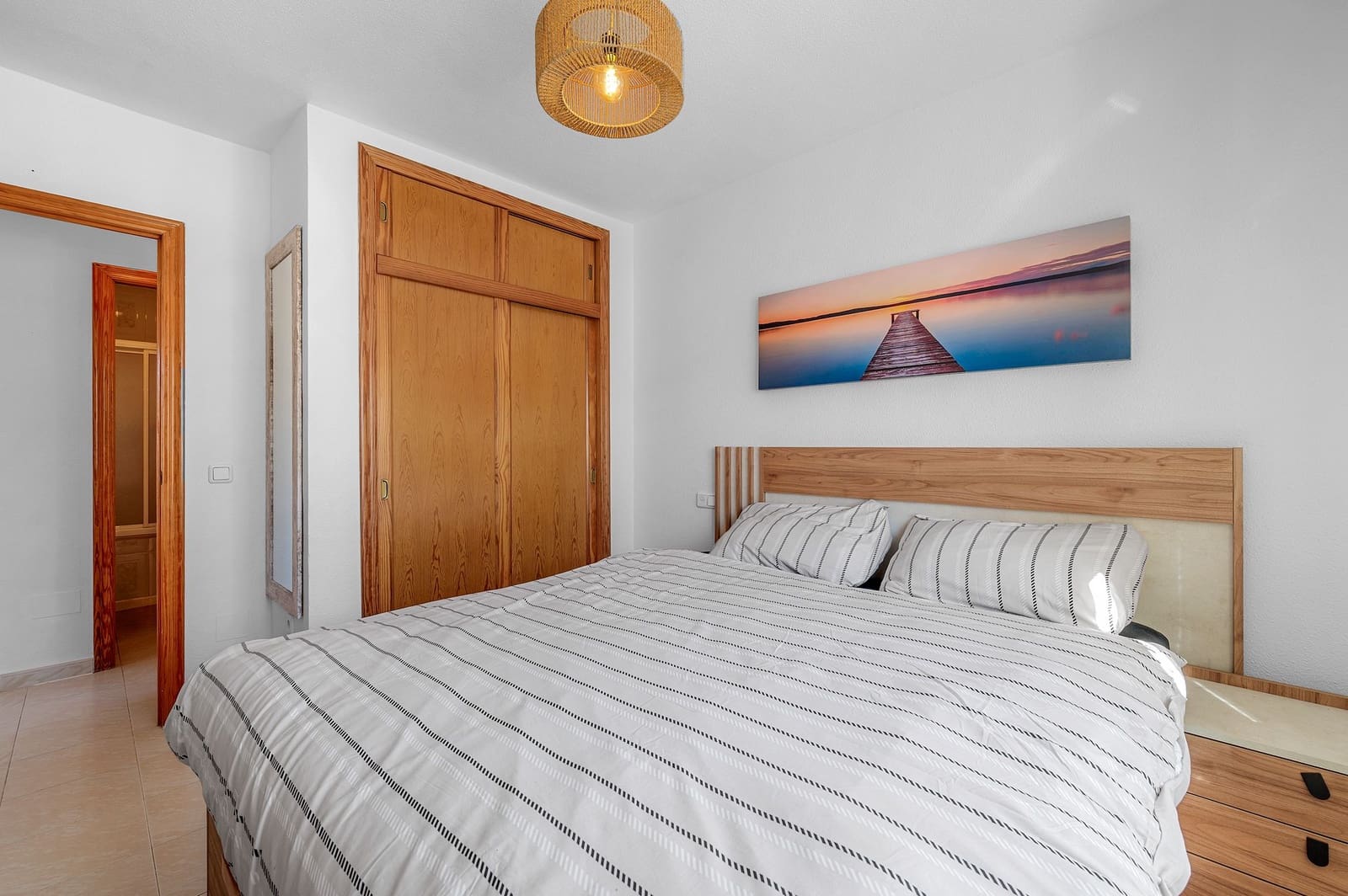 Apartamento de 2 habitaciones en Torrevieja en venta - 179.000 € (Ref: 10035732)