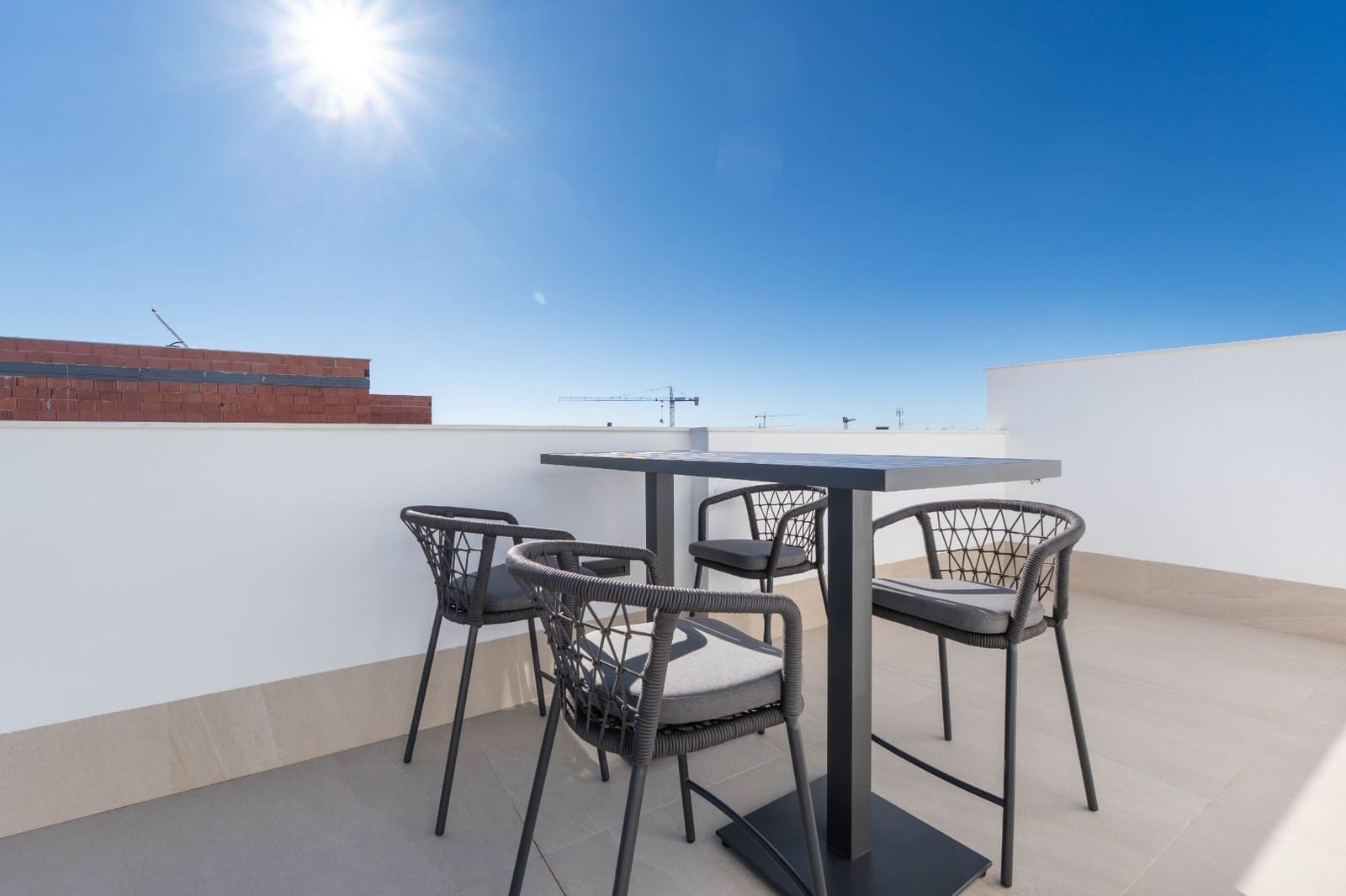 3 slaapkamer Villa te koop in San Pedro del Pinatar met zwembad - € 455.000 (Ref: 10048658)