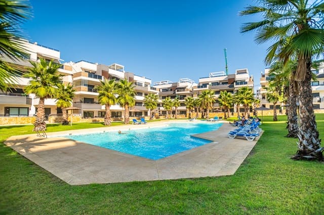 2 bedroom Penthouse for sale in Los Altos with pool - € 349,900 (Ref: 10060696)