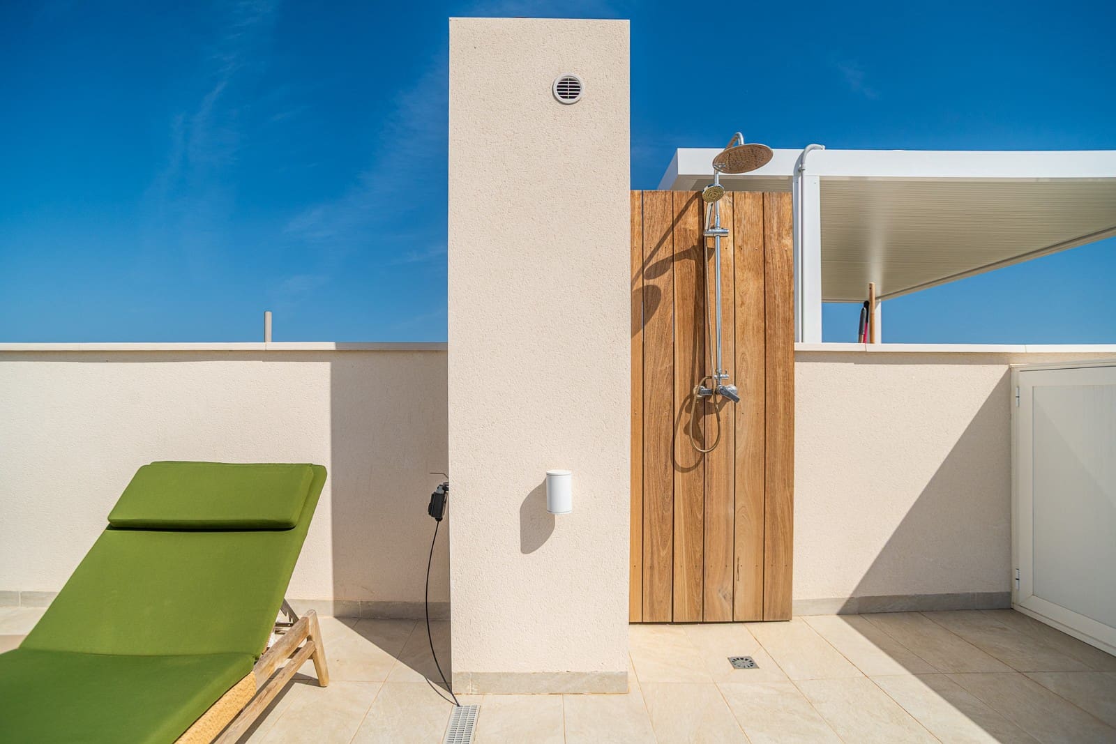 2 bedroom Penthouse for sale in Los Altos with pool - € 349,900 (Ref: 10060696)
