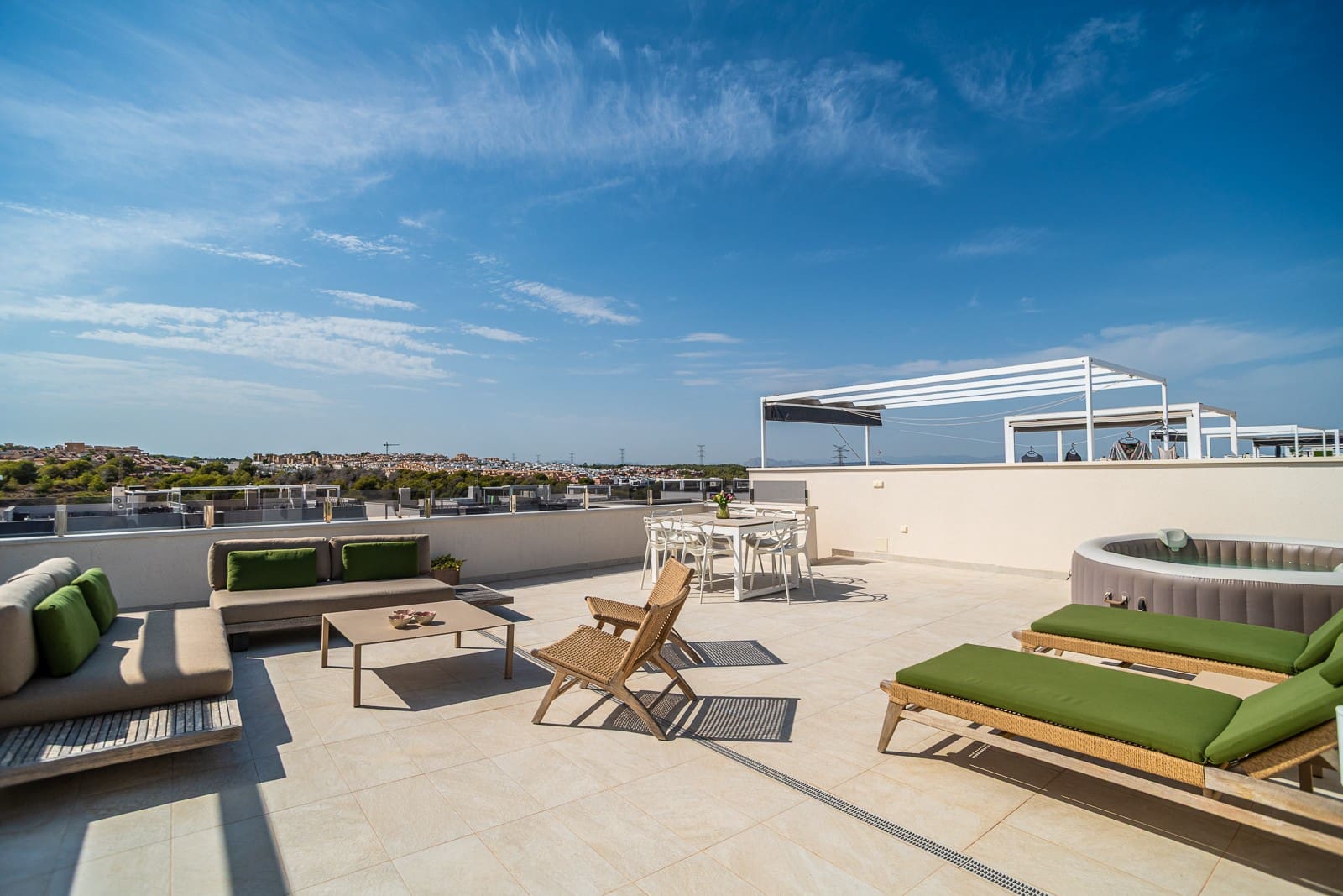 2 bedroom Penthouse for sale in Los Altos with pool - € 349,900 (Ref: 10060696)