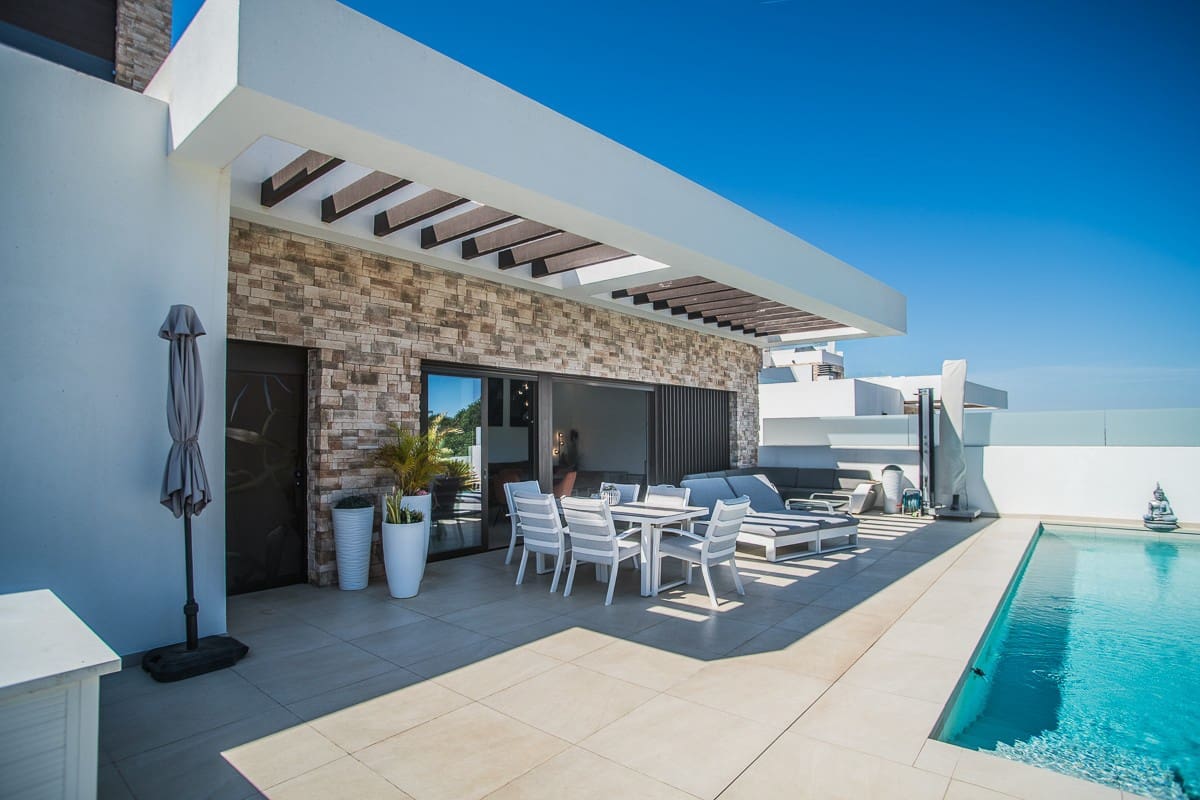 4 sovrum Villa till salu i Rojales med pool garage - 745 000 € (Ref: 10079972)