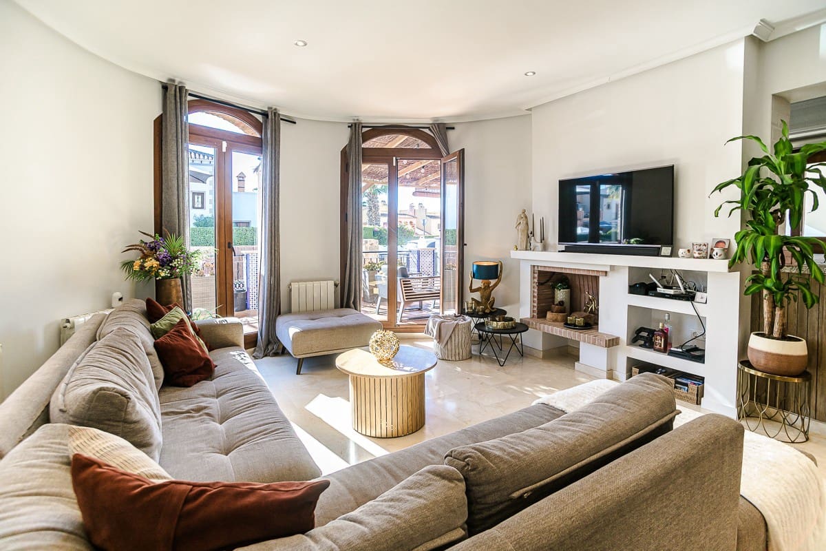 3 sypialnia Willa na sprzedaż w Algorfa z basenem - 389 000 € (Ref: 10095338)