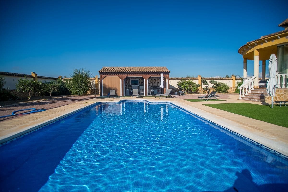 4 sovrum Villa till salu i Catral med pool garage - 430 000 € (Ref: 10106560)