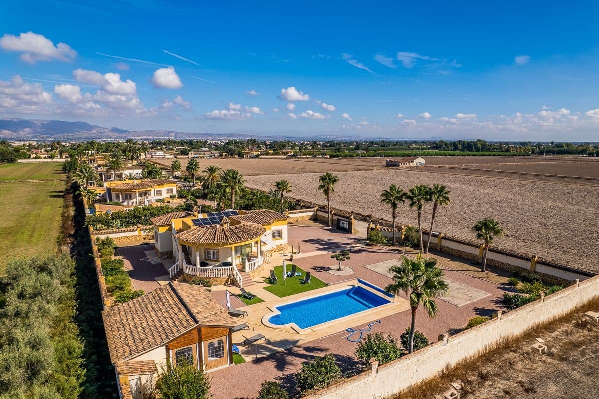 4 sovrum Villa till salu i Catral med pool garage - 430 000 € (Ref: 10106560)