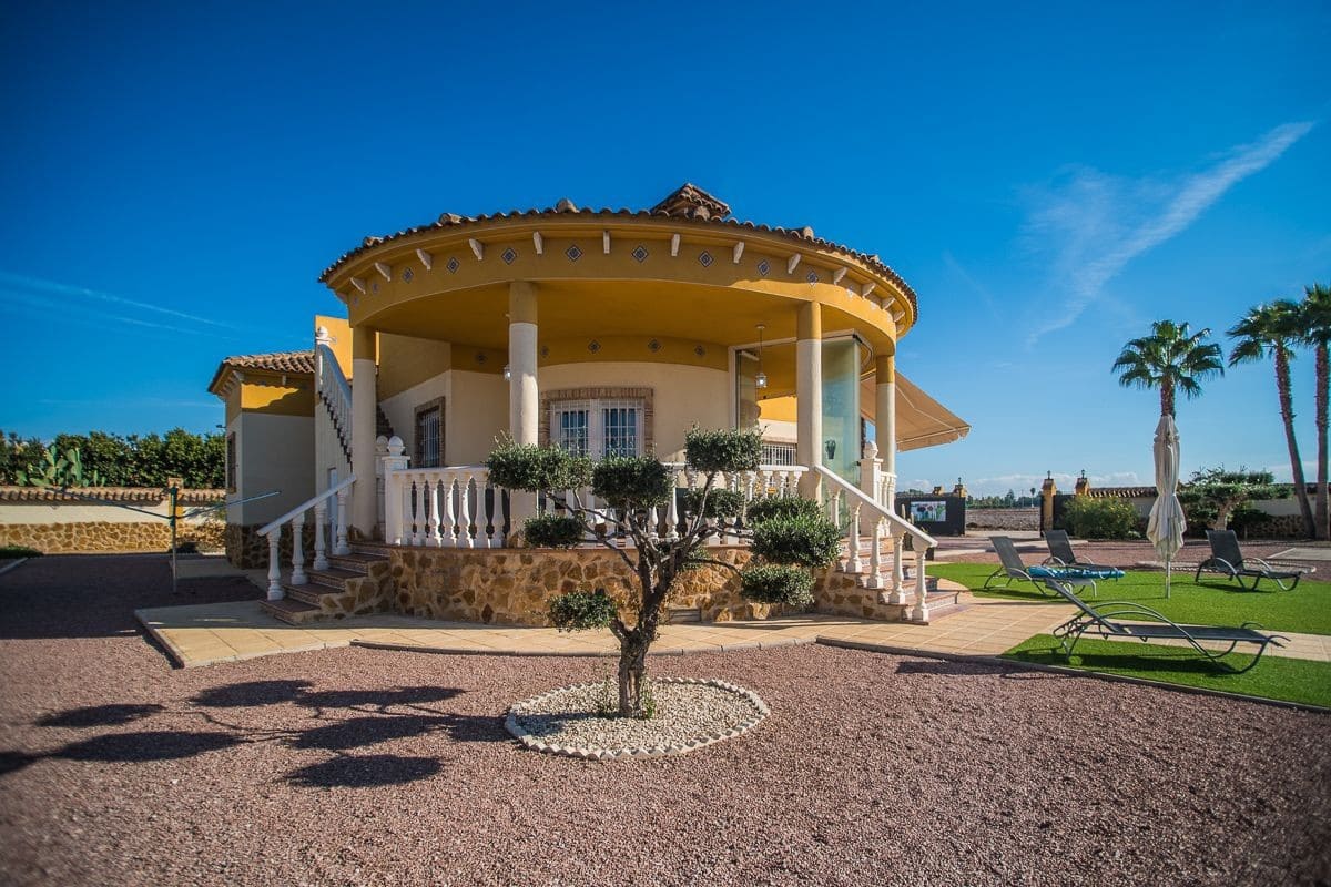 4 sovrum Villa till salu i Catral med pool garage - 430 000 € (Ref: 10106560)
