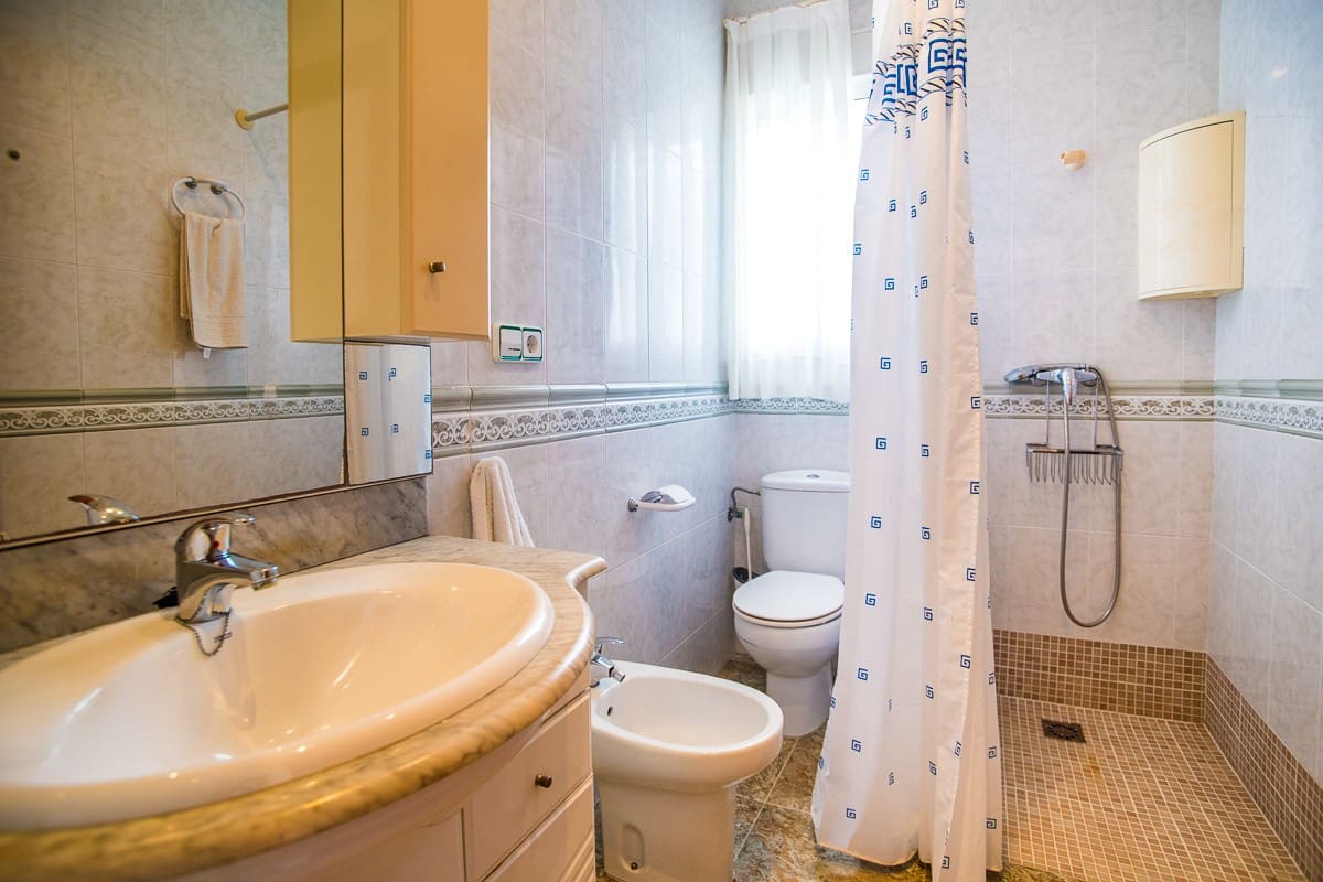 7 bedroom Villa for sale in La Matanza with pool garage - € 590,000 (Ref: 10118443)