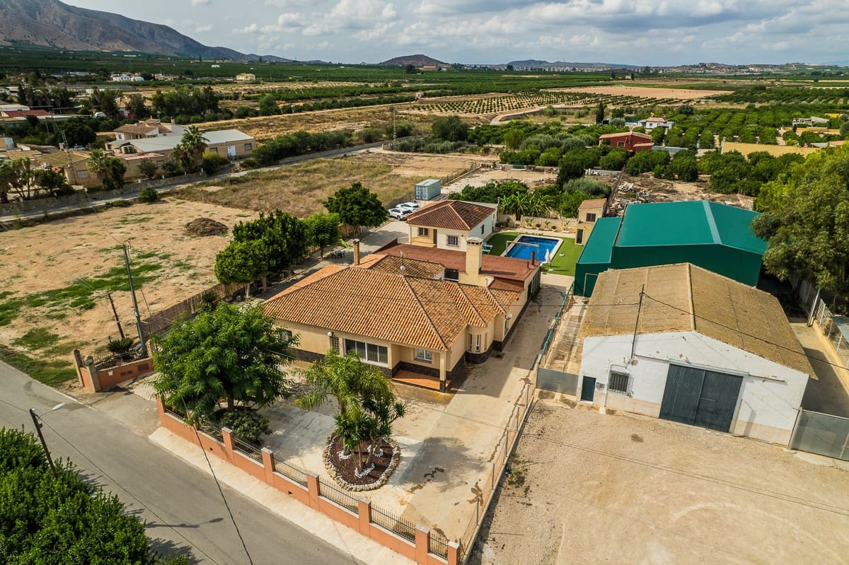 7 bedroom Villa for sale in La Matanza with pool garage - € 590,000 (Ref: 10118443)