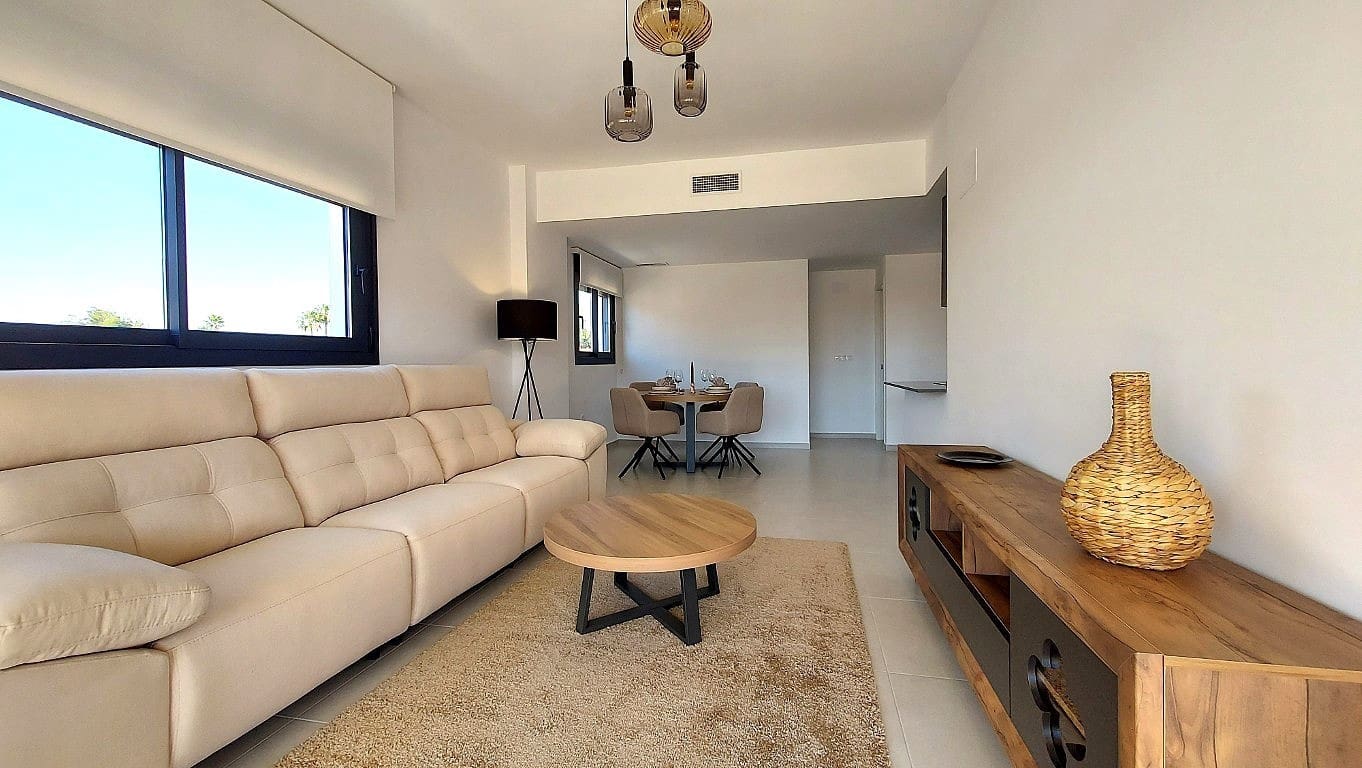 Apartamento de 3 habitaciones en San Miguel de Salinas en venta con piscina garaje - 322.000 € (Ref: 10124824)