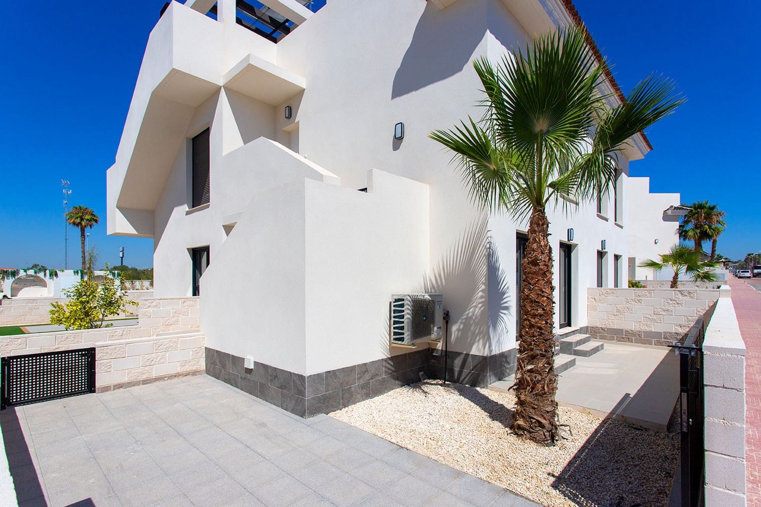 Apartamento de 2 habitaciones en Ciudad Quesada en venta con piscina garaje - 319.500 € (Ref: 10158479)