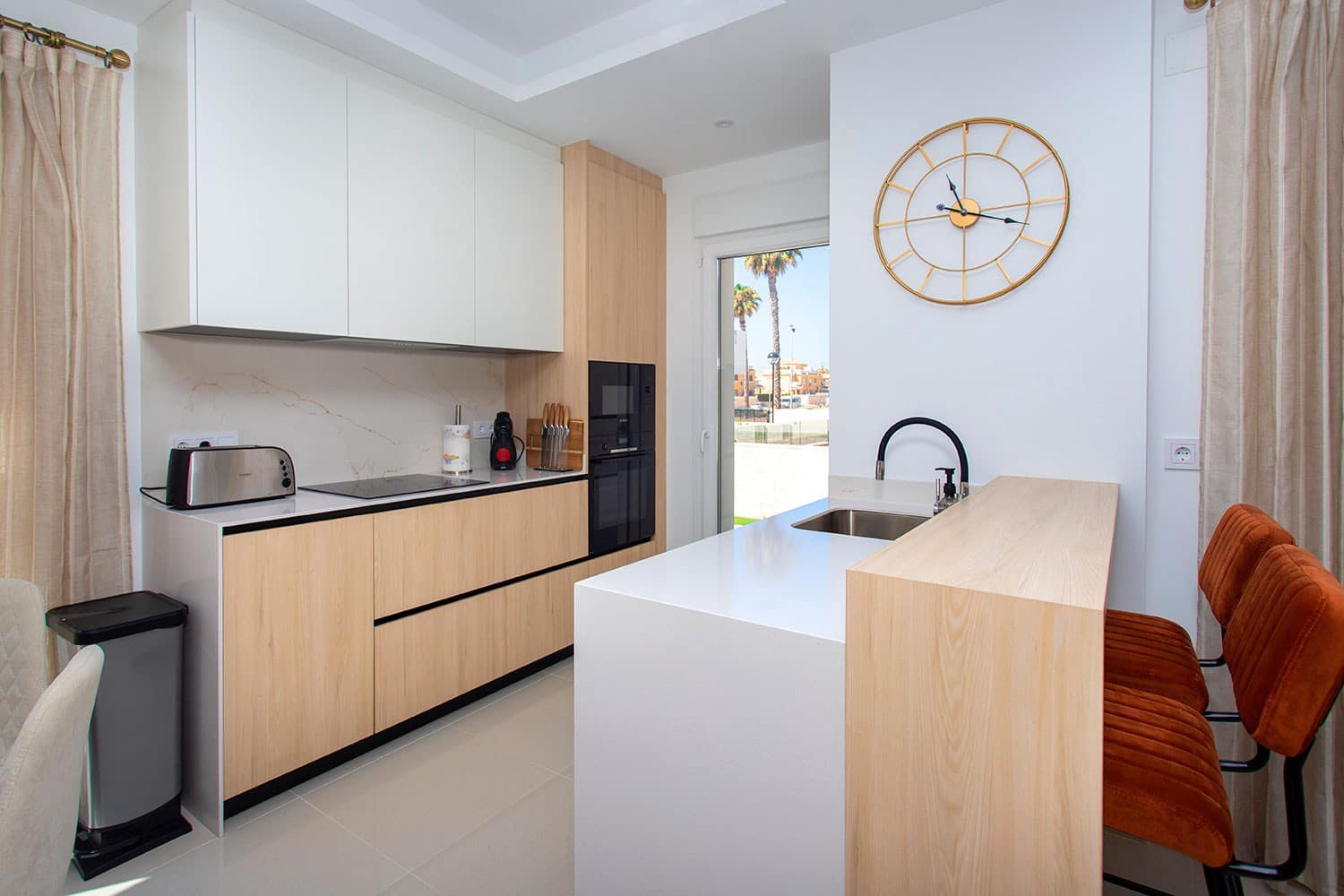 Apartamento de 2 habitaciones en Ciudad Quesada en venta con piscina garaje - 319.500 € (Ref: 10158479)