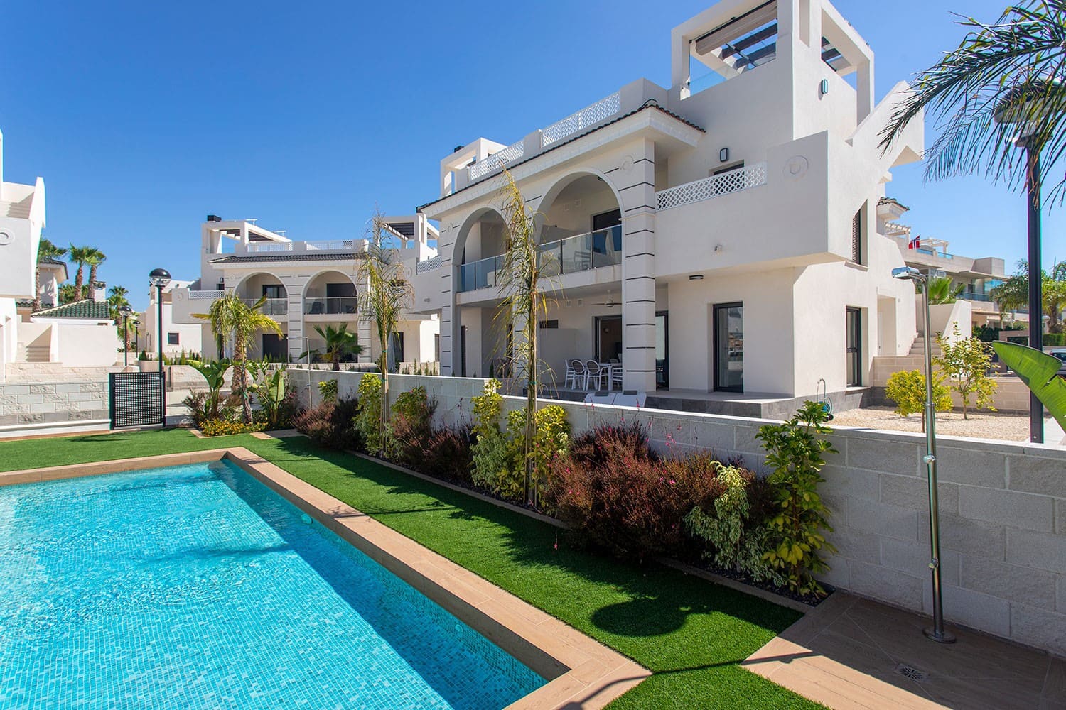 Apartamento de 2 habitaciones en Ciudad Quesada en venta con piscina garaje - 319.500 € (Ref: 10158479)