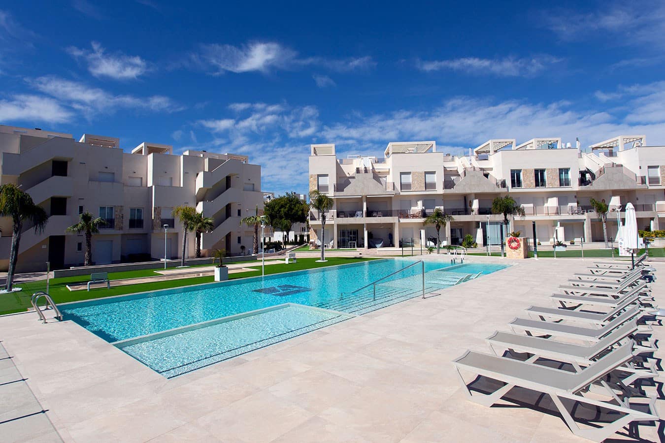2 sovrum Takvåning till salu i El Raso med pool - 315 000 € (Ref: 10158625)