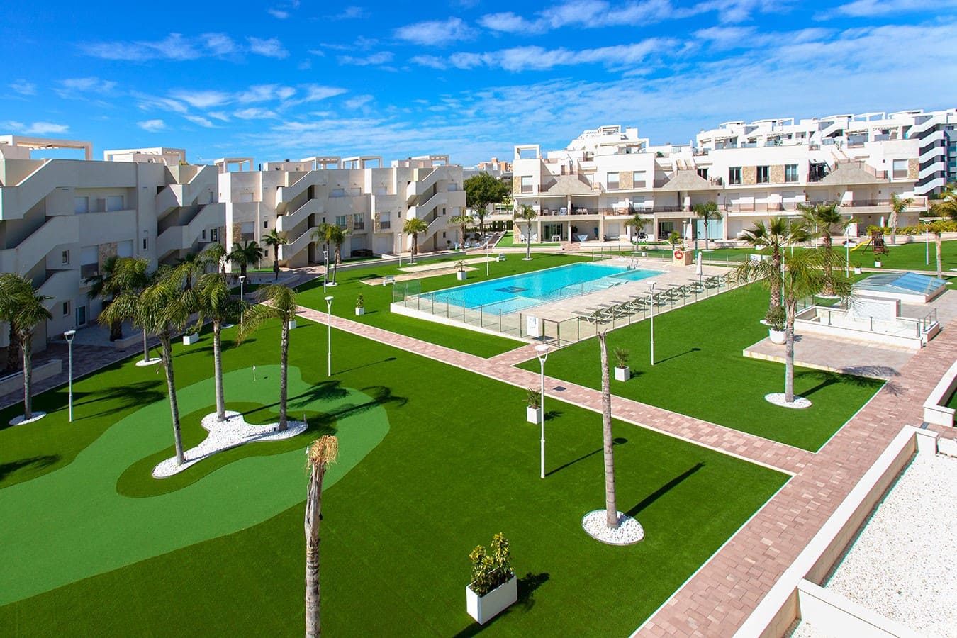 2 sovrum Takvåning till salu i El Raso med pool - 315 000 € (Ref: 10158625)