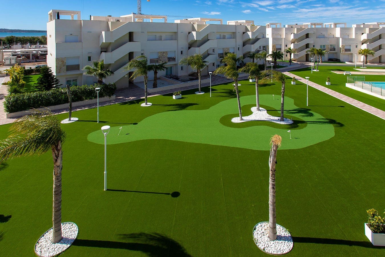 2 sovrum Takvåning till salu i El Raso med pool - 315 000 € (Ref: 10158625)