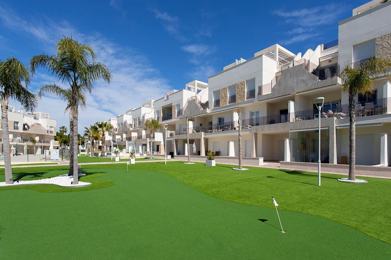 2 sovrum Takvåning till salu i El Raso med pool - 315 000 € (Ref: 10158625)