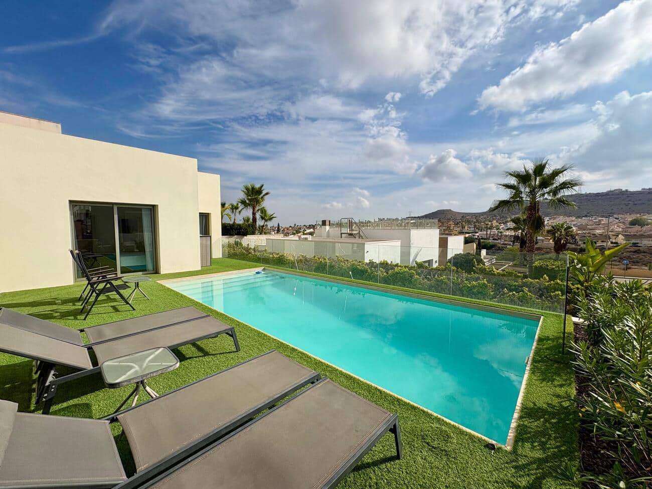 3 bedroom Villa for sale in Benijofar with pool garage - € 547,000 (Ref: 10158709)