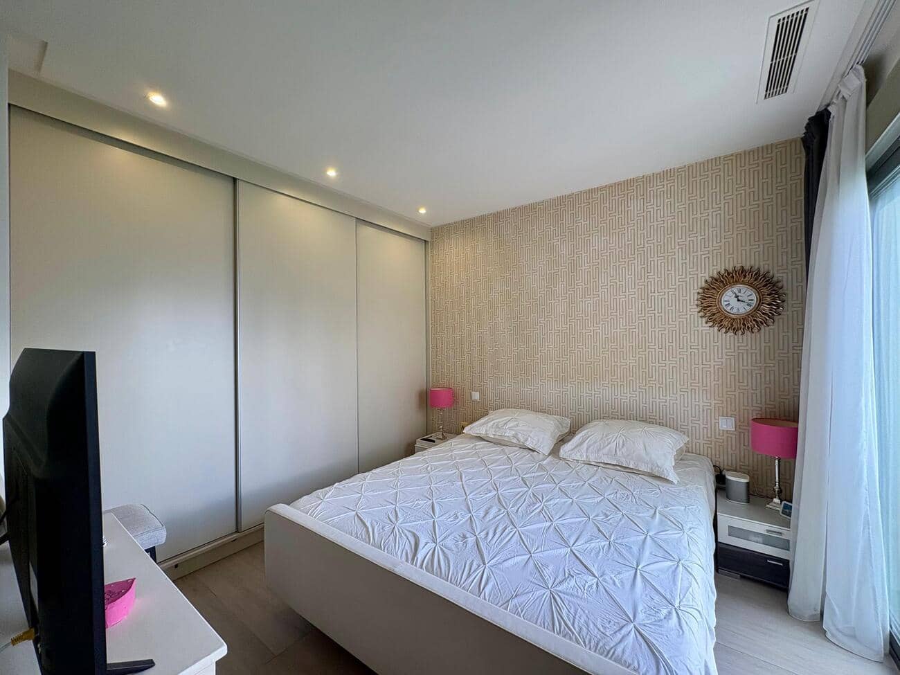 3 bedroom Villa for sale in Benijofar with pool garage - € 547,000 (Ref: 10158709)