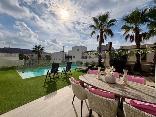 3 soveværelse Villa til salg i Benijófar med swimmingpool garage - € 547.000 (Ref: 10158709)