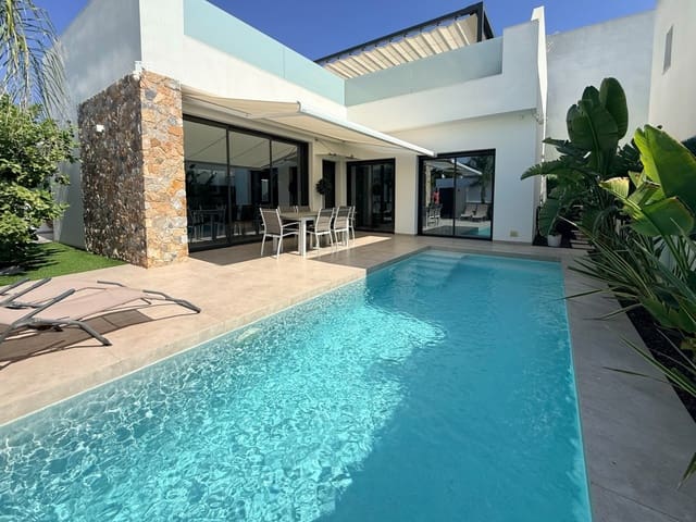 3 soveværelse Villa til salg i Santiago de la Ribera, San Javier med swimmingpool - € 489.000 (Ref: 10169402)