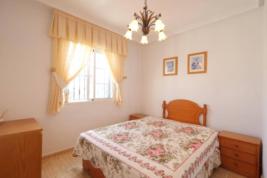 3 soverom Villa til salgs i Orihuela Costa med svømmebasseng garasje - € 360 000 (Ref: 10170471)