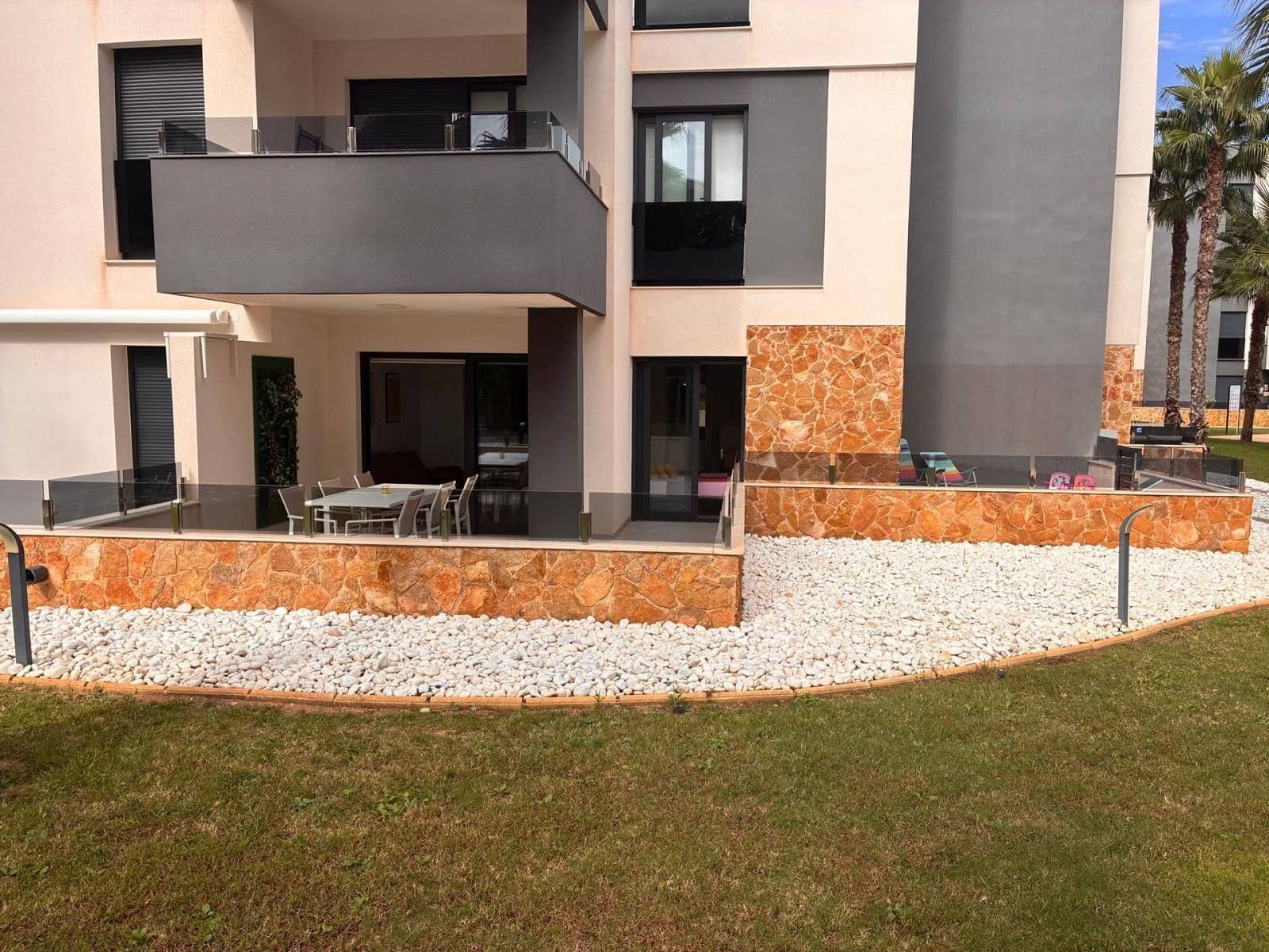 2 soveværelse Lejlighed til salg i Orihuela Costa med swimmingpool garage - € 259.900 (Ref: 10170472)