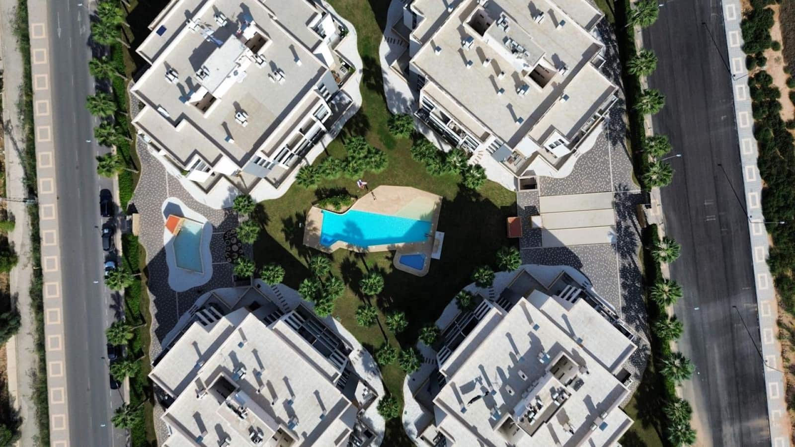 2 soveværelse Lejlighed til salg i Orihuela Costa med swimmingpool garage - € 259.900 (Ref: 10170472)