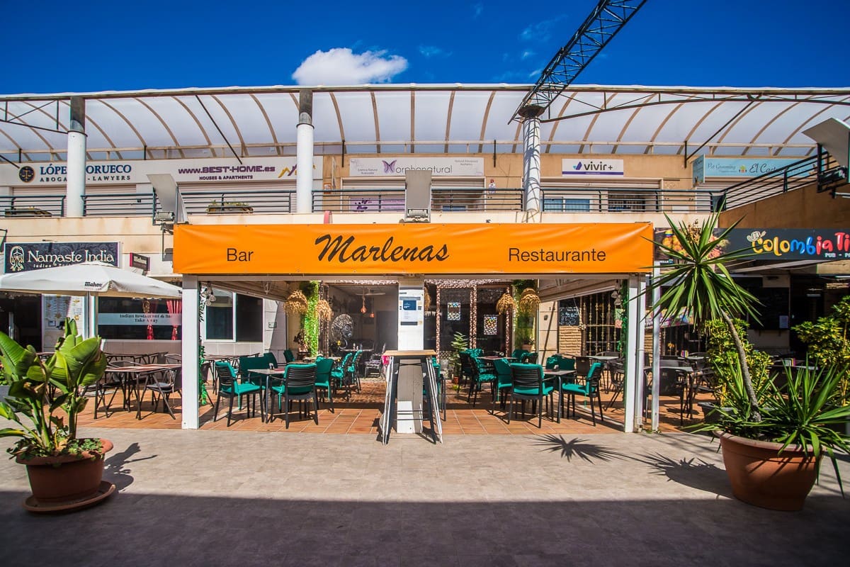 Erhverv til salg i Orihuela Costa - € 185.000 (Ref: 10174184)